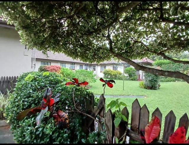 2 BEDROOM PROPERTY TO RENT IN UVONGO